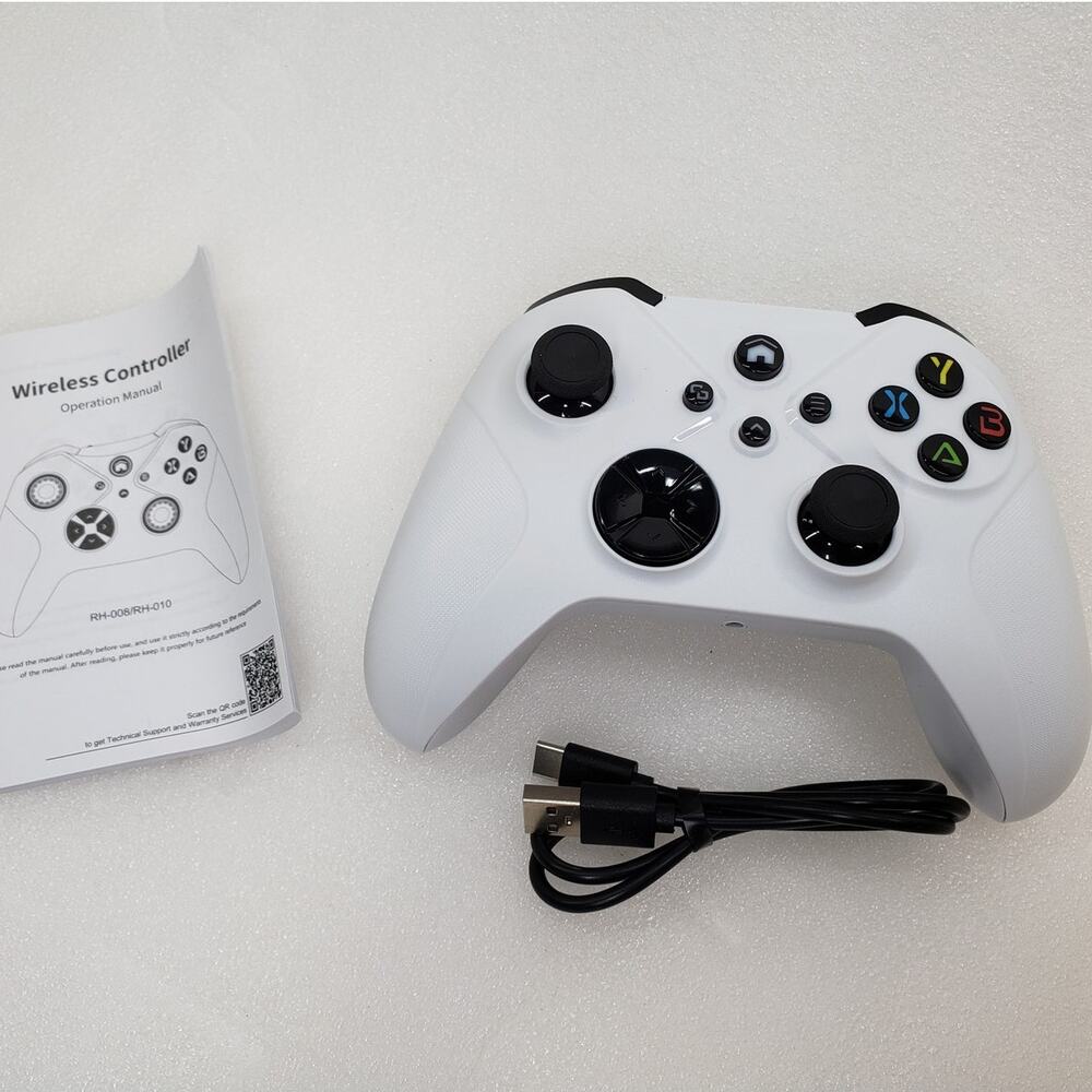 RH-008 / RH-010 Wireless Controller for Xbox, PC & Mobile (White)